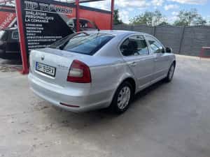 Skoda Octavia 1.6 TDI 2013 — miniatura 3