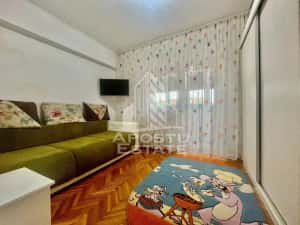 Apartament 3 camere, zona Vlaicu — miniatura 3