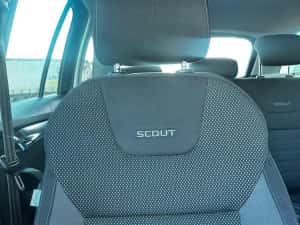 Skoda octavia 2019 Scout 2000 TDI 4x4 automata — miniatura 4