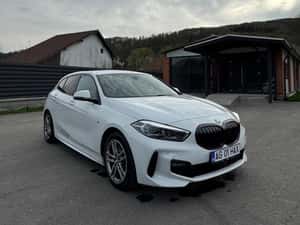 BMW Seria 1 / 118i M Sport Shadow Line