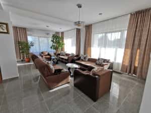Pensiune 3 margarete, 8 camere, SC 538mp, teren 2000mp, foisor — miniatura 5