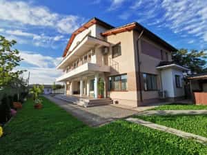 Pensiune 3 margarete, 8 camere, SC 538mp, teren 2000mp, foisor — miniatura 9