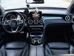 Mercedes GLC 250 AMG 4Matic 2018 — miniatura 7