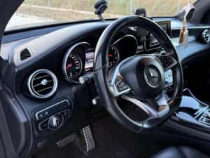 Mercedes GLC 250 AMG 4Matic 2018 — miniatura 8