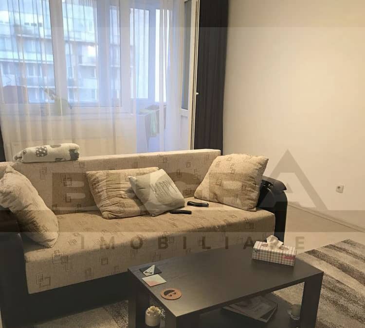 Apartament cu 2 camere, 45 mp, etaj intermediar, zona Interservisan — fotografie 1 din 6