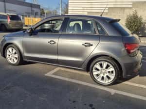 Audi  a1 cutie automata, avi,comenzi,scaune incalzite. — miniatura 5