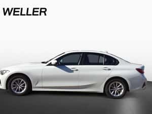 BMW 320, 2023, 31.339 EUR, second-hand, București — miniatura 5