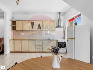 Apartament cu 3 camere de închiriat 125 mp - zona Grădiște — miniatura 6