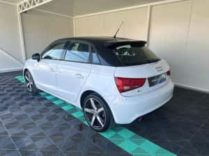 Audi A1 2013, 188.000 km, manual, diesel — miniatura 4