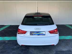 Audi A1 2013, 188.000 km, manual, diesel — miniatura 6