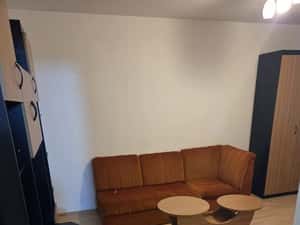 Inchiriez apartament 2 camere zona centrala Fagaras — miniatura 2