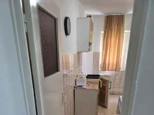 Inchiriez apartament 2 camere zona centrala Fagaras — miniatura 3
