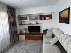 Inchiriez apartament cu 2 camere decomandat — miniatura 4