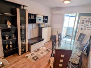 Apartament 2 camere, decomandat, — miniatura 4