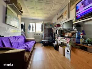 Garsoniera 20mp, etaj 4, zona Velenta — miniatura 3