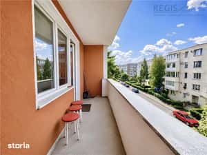 Apartament spatios cu 2 camere si 2 balcoane zona Tractorul — miniatura 6