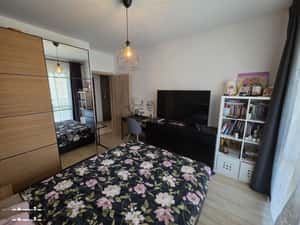 Apartament 2 camere 65mp | Berceni Cartierul Solar - View parc/piscină — miniatura 3