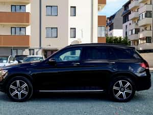 Mercedes-Benz GLC 350e 4MATIC – SUV premium, import 2021 — miniatura 6