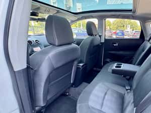 Nissan Qashqai SUV, 7.999 EUR — miniatura 7
