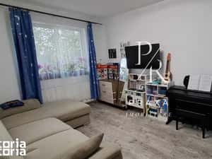 Apartament 2 camere 55 mp utili, decomandat, garaj, zona Poligonului