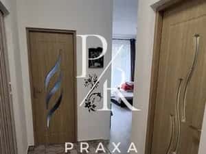 Apartament 2 camere 55 mp utili, decomandat, garaj, zona Poligonului — miniatura 6