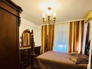 Apartament 4 camere vedere la mare-Loc de parcare zona Faleza nord — miniatura 3