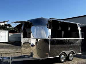 Airstream Rulota Comerciala Premium Echipata Street Food Trailer In Stoc Si La Comanda — miniatura 6