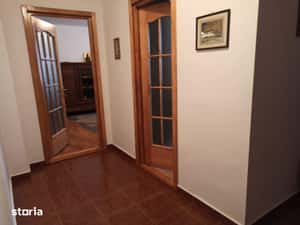 2 camere, zonă centrală ( lângă BCR), 53 000 euro — miniatura 5