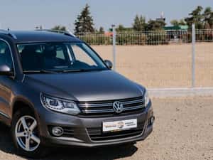 VOLKSWAGEN TIGUAN 4×4 AUTOMAT 2.0 DIESEL 140CP — miniatura 2