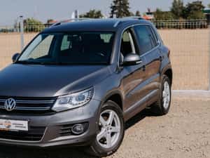 VOLKSWAGEN TIGUAN 4×4 AUTOMAT 2.0 DIESEL 140CP — miniatura 3