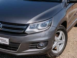 VOLKSWAGEN TIGUAN 4×4 AUTOMAT 2.0 DIESEL 140CP — miniatura 6