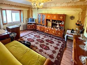 Apartament 3 camere decomandat bloc 1982 Tomis Nord — miniatura 5