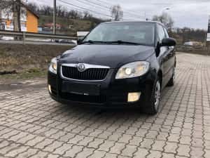 Skoda Fabia an 2008 motor 1.9tdi 105 cp cod BLS climatic geamuri electrice oglinzi electrice parktronic