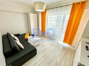 Apartament cu 2 camere, decomandat, Pet Friendly, complex Royal Town — miniatura 3