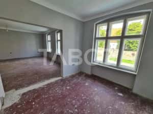 Spatiu comercial de inchiriat pe Lucian Blaga in centru Sebes — miniatura 5