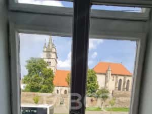 Spatiu comercial de inchiriat pe Lucian Blaga in centru Sebes — miniatura 9