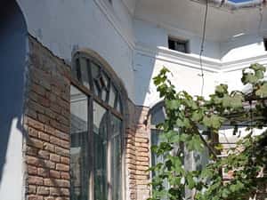 CASA BOIEREASCA pe colt in Nadlac, Independentei colt cu M. Eminescu — miniatura 4