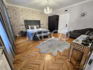 Apartament 2 camere de vanzare 2 pivnite garaj Centrul Istoric Sibiu — miniatura 2