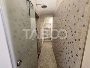 Apartament 2 camere de vanzare 2 pivnite garaj Centrul Istoric Sibiu — miniatura 4