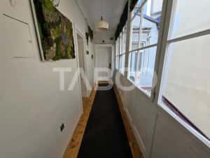 Apartament 2 camere de vanzare 2 pivnite garaj Centrul Istoric Sibiu — miniatura 9