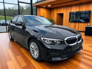 Vând BMW seria 3  X Drive 320  break automat an 2022 — miniatura 4