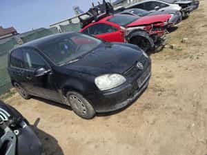 Dezmembrez vw golf 5 1.9 tdi — miniatura 2