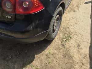 Dezmembrez vw golf 5 1.9 tdi — miniatura 6