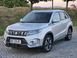 Suzuki Vitara Hybrid An 2022  Motor 1.4 Benzina ALLGRIP Tracțiune 4x4 La Buton  Înmatriculat Recent Ro — miniatura 2