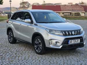 Suzuki Vitara Hybrid An 2022  Motor 1.4 Benzina ALLGRIP Tracțiune 4x4 La Buton  Înmatriculat Recent Ro — miniatura 3