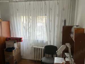Apartament 3 camere confort 1 etaj 2 zona Girocului langa parc — miniatura 5