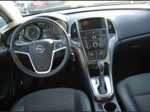 Opel astra an 2012 inmatriculat 2 litri disel cutie automata — miniatura 2