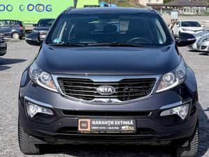 Vand Kia Sportage 2.0 CRDi 4WD Spirit, an 2011, 217.999 km — miniatura 2