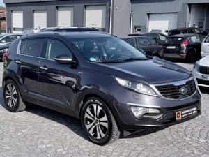 Vand Kia Sportage 2.0 CRDi 4WD Spirit, an 2011, 217.999 km — miniatura 3