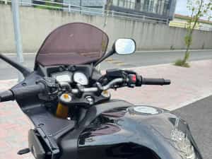 Se vinde Yamaha FZ8 — miniatura 5